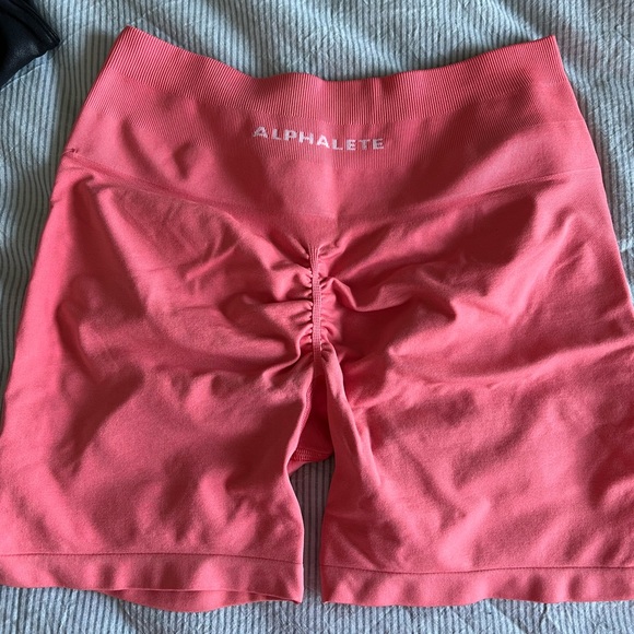 Alphalete Amplify shorts - Picture 6 of 6